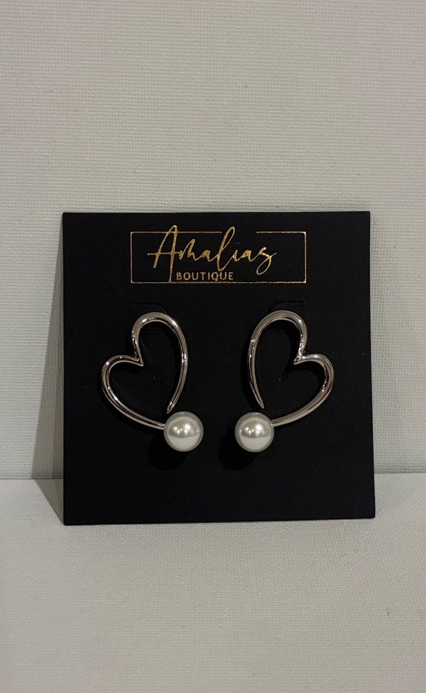 Pearl Heart Embrace Earrings