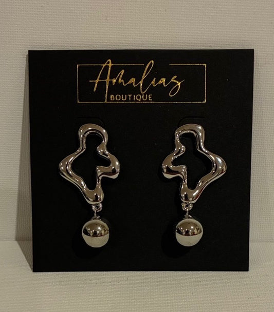 Nova Drop Earrings